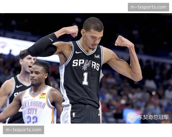 特写：维克托·文班亚马在巴黎接受法国媒体群访，畅谈NBA全球影响力